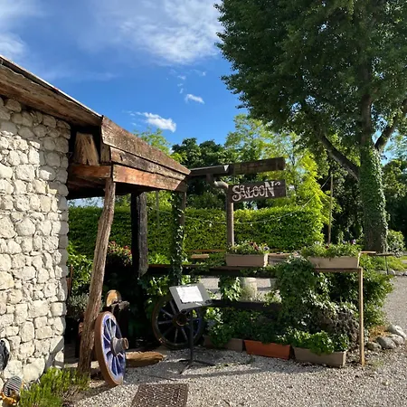 Farm stay Agriturismo Al Ranch *