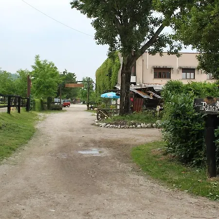 Farm stay Agriturismo Al Ranch