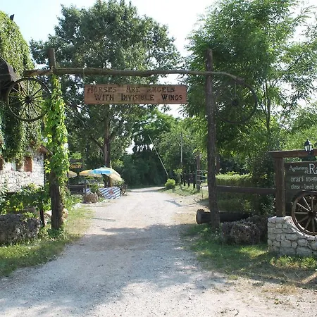 Farm stay Agriturismo Al Ranch Castello d'Aviano